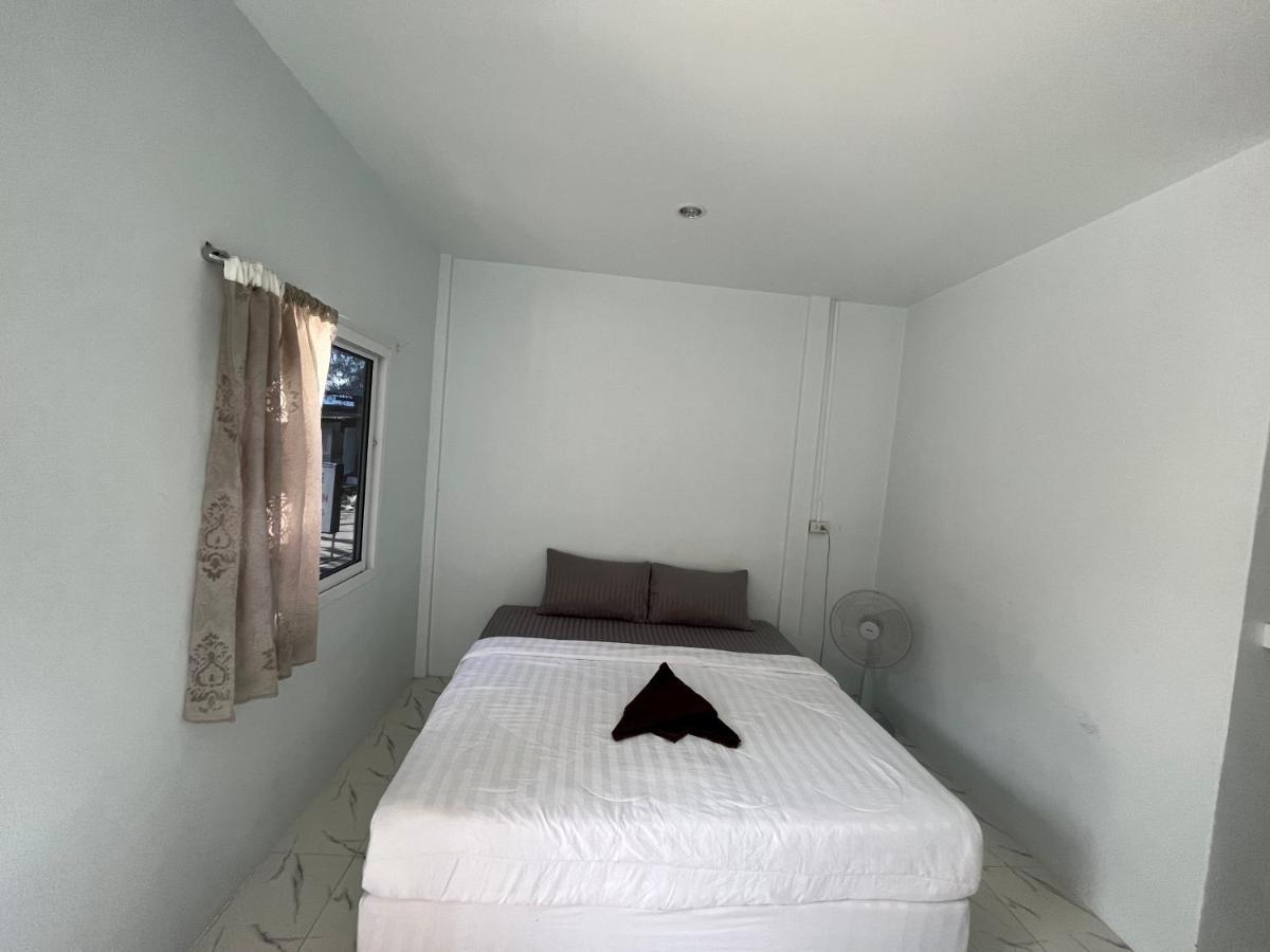 Phangan Dream Box Hotel Baan Tai Exterior photo