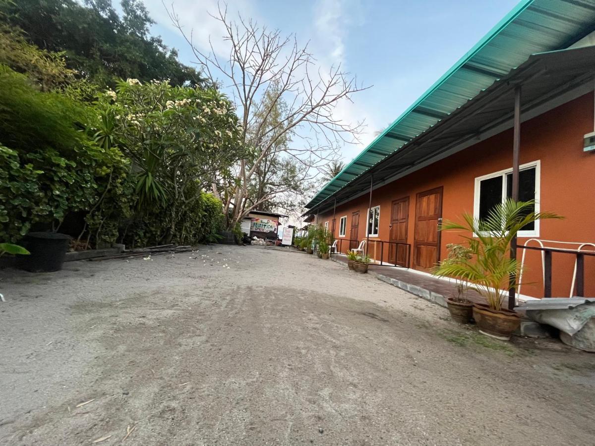 Phangan Dream Box Hotel Baan Tai Exterior photo